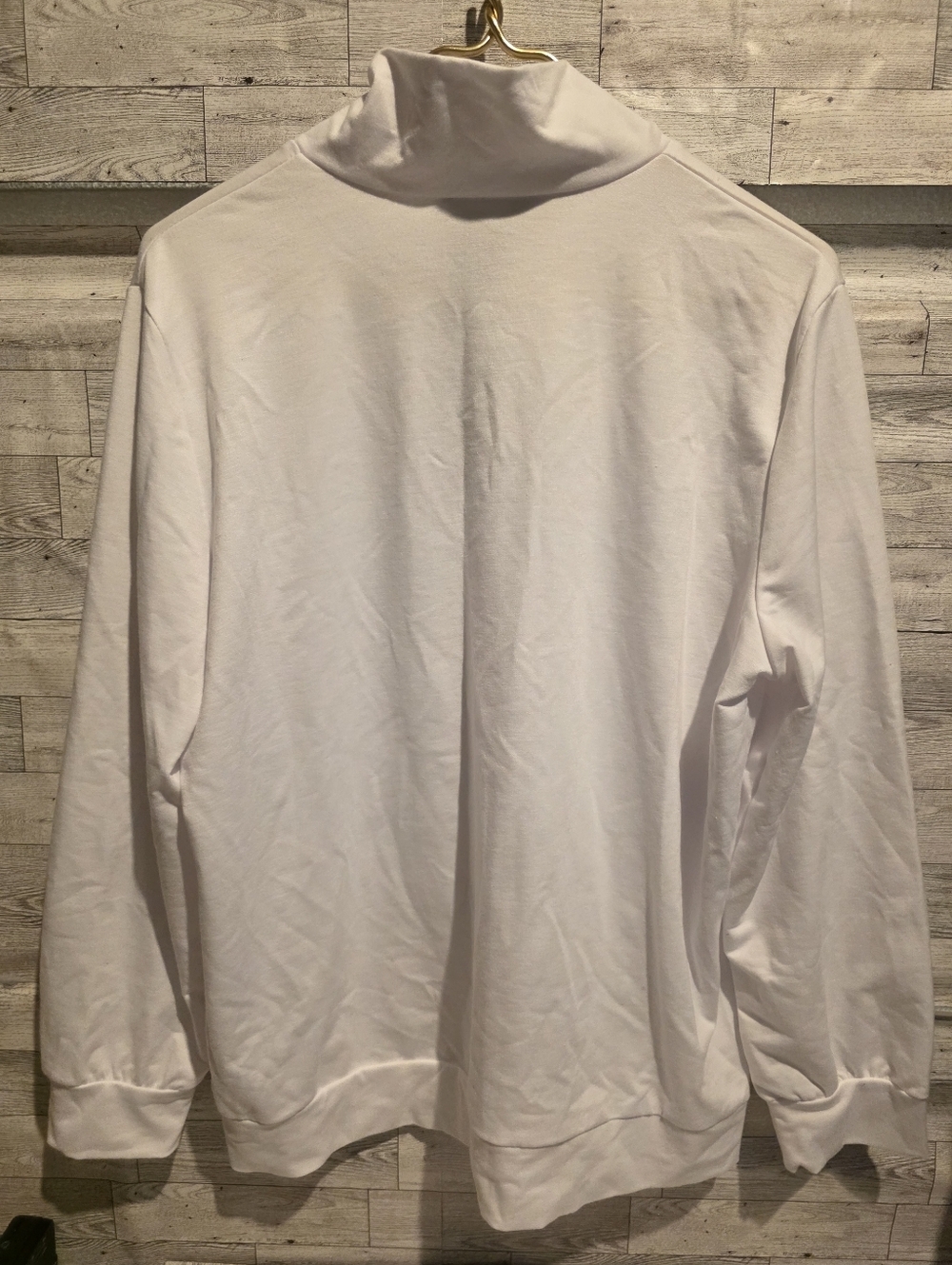 Relaxed White Quarter-Zip Turtleneck Pullover - Picture 3 of 3
